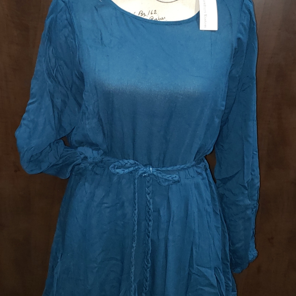 Newbury Kustom Dress
